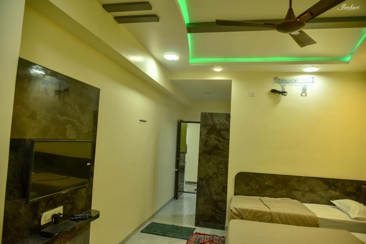 Pawan Executive Tuljapur エクステリア 写真